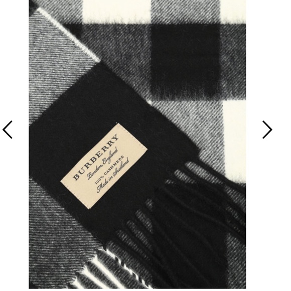 BURBERRY Mega Check Cashmere Scarf - Picture 4 of 7